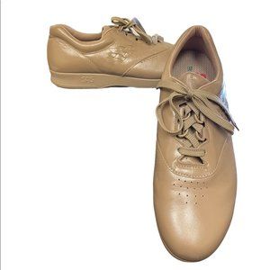 SAS FreeTime Oxford comfort walking shoe in mocha size 9.5